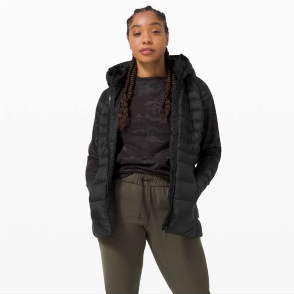 Lululemon Brave the Cold Vest - Black, Size 8